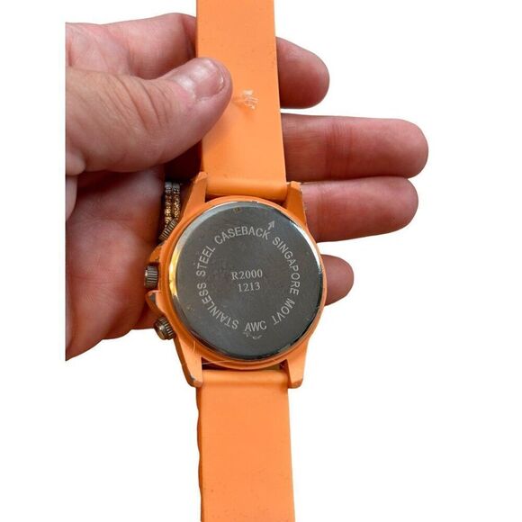 Vivani Quartz Orange Silicone Band Watch With Stainless Steel Caseback & Tachyme - Picture 3 of 8